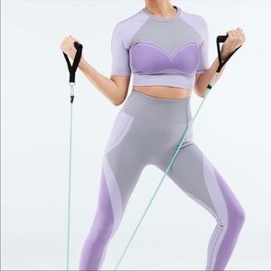 Fabletics High-Waisted Seamless Colorblock Legging and Top